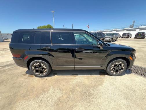 2025 Hyundai SANTA FE SE