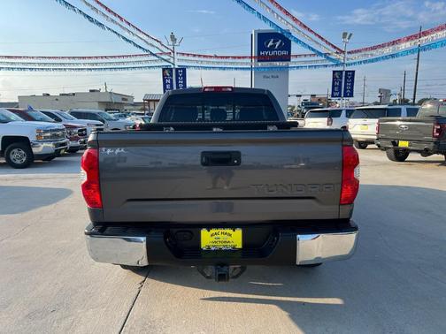 2017 Toyota Tundra SR