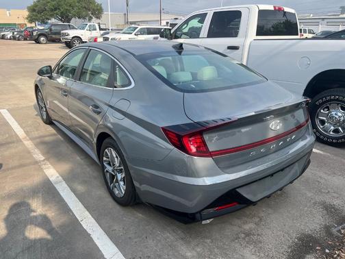 Hampton Gray 2022 Hyundai SONATA SEL