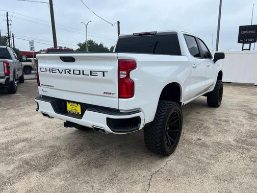 Summit White 2024 Chevrolet Silverado 1500 RST