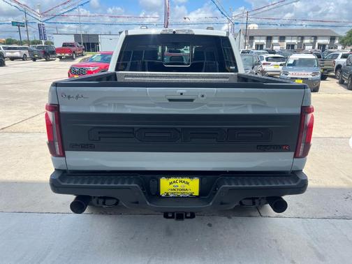 Avalanche 2026 Ford F-150 Raptor