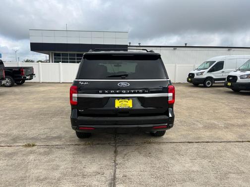 2022 Ford Expedition XLT