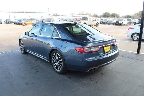 Photo 5 of 42 of 2020 Lincoln Continental Standard