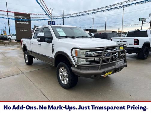 White 2017 Ford F-250 King Ranch