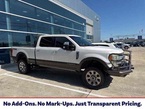 White 2017 Ford F-250 King Ranch