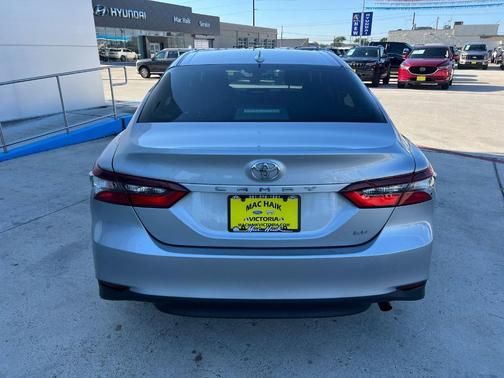 Celestial Silver Metallic 2022 Toyota Camry LE