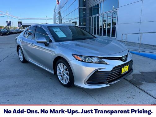 Celestial Silver Metallic 2022 Toyota Camry LE