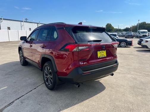 2024 Toyota RAV4 Hybrid XLE Premium