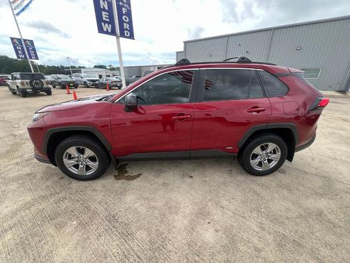 Pearl 2024 Toyota RAV4 Hybrid LE