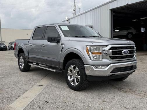 Silver 2022 Ford F-150 XLT