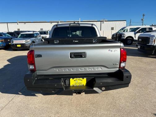 2018 Toyota Tacoma SR5