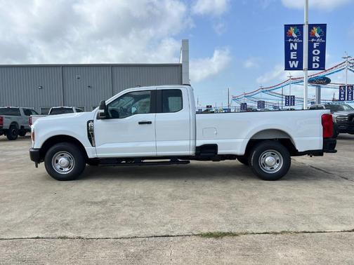 2025 Ford F-250 XL