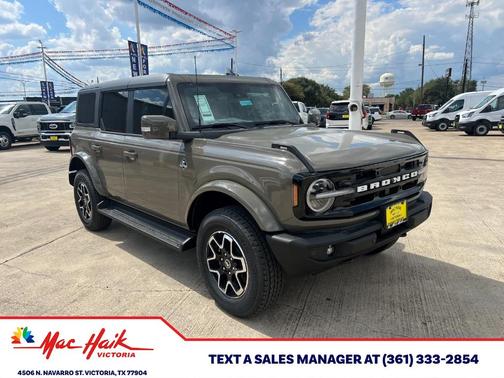 2025 Ford Bronco Outer Banks