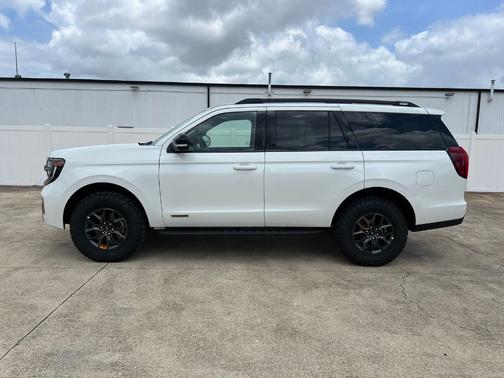 White 2026 Ford Expedition Tremor