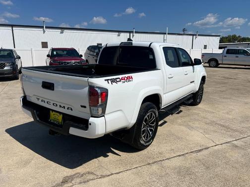 2022 Toyota Tacoma TRD Sport