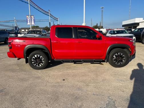 2023 Nissan Frontier PRO-X