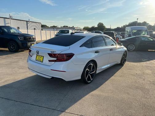 2022 Honda Accord Sport 2.0T