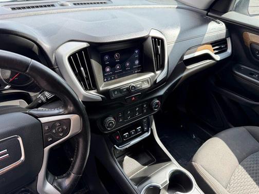 Quicksilver Metallic 2020 GMC Terrain SLE