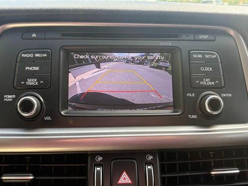 2017 Kia Optima LX