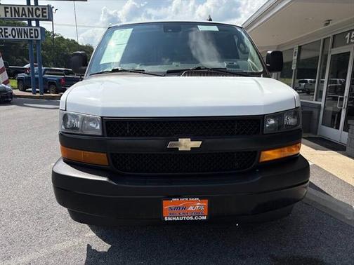 2022 Chevrolet Express 2500 RWD 2500 Regular Wheelbase WT