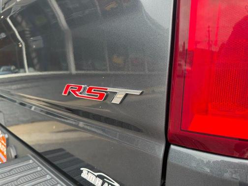 Satin Steel Metallic 2019 Chevrolet Silverado 1500 RST