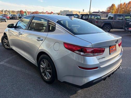 2020 Kia Optima LX