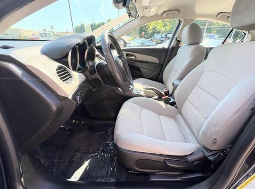 2015 Chevrolet Cruze 1LT
