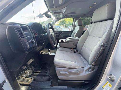 2016 Chevrolet Silverado 1500 Custom