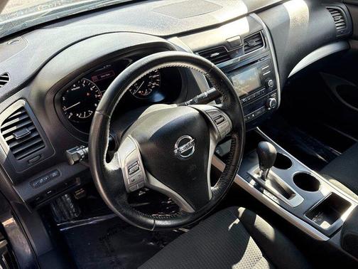 2015 Nissan Altima 2.5 SV