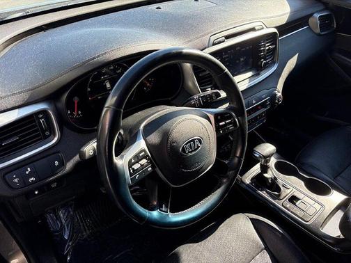 2019 Kia Sorento EX
