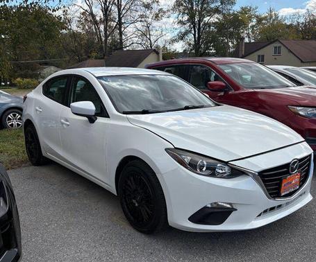 2015 Mazda Mazda3 i Sport
