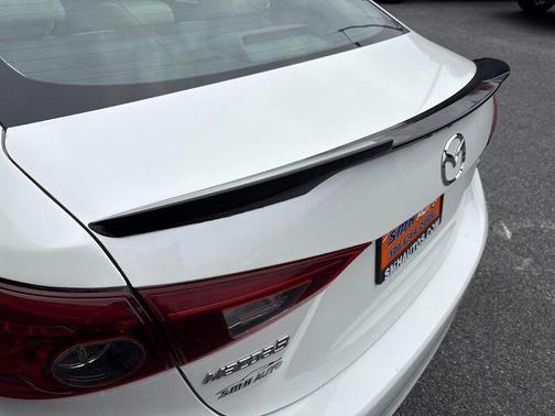 2015 Mazda Mazda3 i Sport