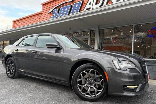 2018 Chrysler 300 S
