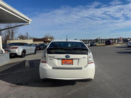 2010 Toyota Prius One