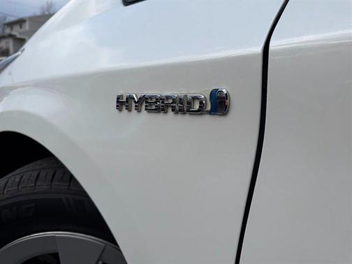 2010 Toyota Prius One