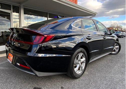 2023 Hyundai SONATA SE