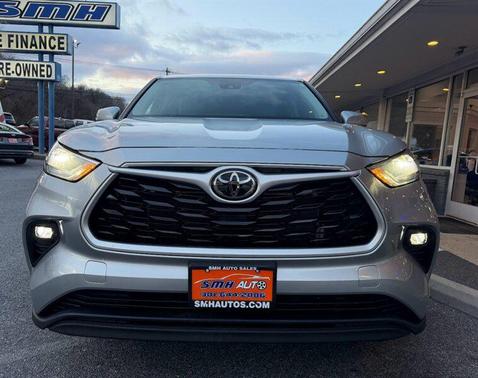 2022 Toyota Highlander LE