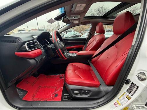 2019 Toyota Camry XSE