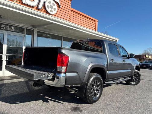 2020 Toyota Tacoma SR5