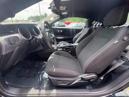 2020 Ford Mustang EcoBoost