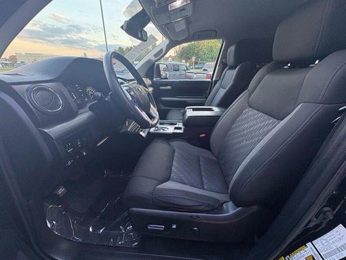 2019 Toyota Tundra SR5