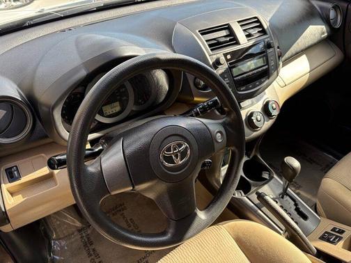 2009 Toyota RAV4 Base