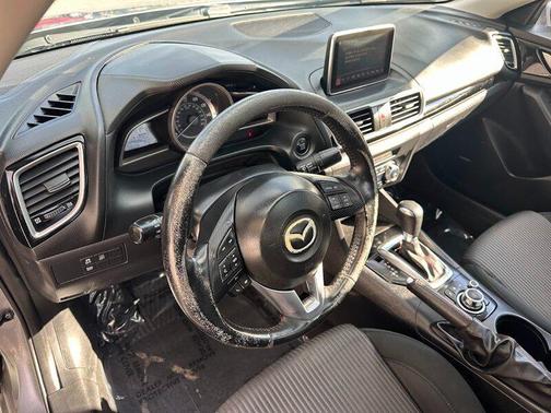 2016 Mazda Mazda3 i Touring