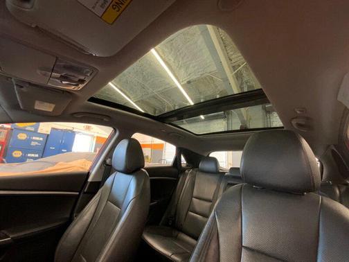 2016 Hyundai Elantra GT Base