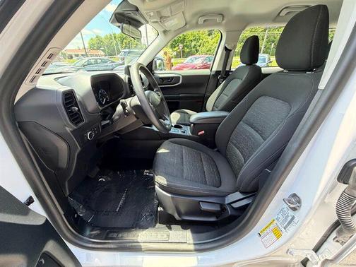 Oxford White 2022 Ford Bronco Sport