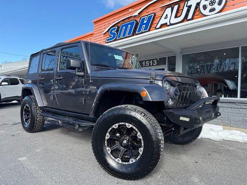2017 Jeep Wrangler Unlimited Sahara
