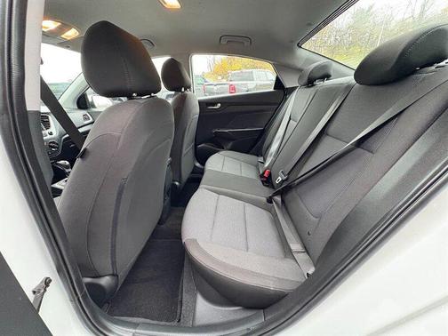 2022 Hyundai Accent SEL