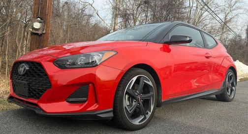 2019 Hyundai Veloster Base