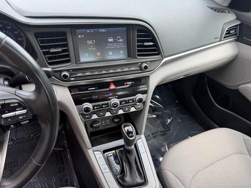 Symphony Silver 2019 Hyundai ELANTRA Value Edition