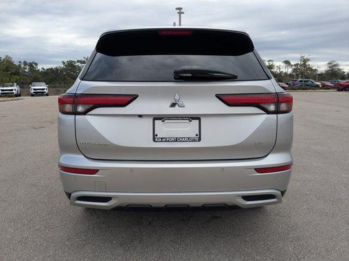 2023 Mitsubishi Outlander SE 2.5 S-AWC